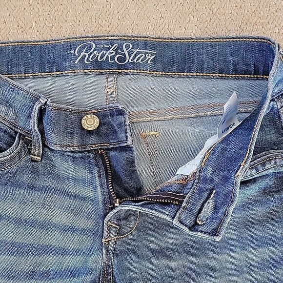 Old Navy Rockstar Crop Jeans - Size 4 - Picture 7 of 12